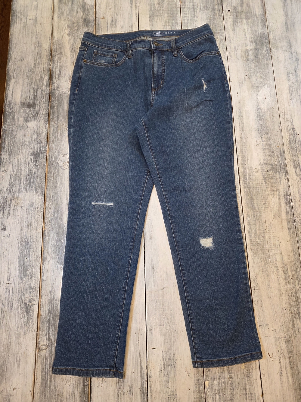 Studio By d&co Straight Leg Distressed Women’s Jeans in Indigo Blue sz 12